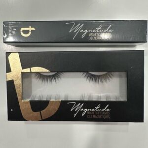 NEW Tori Belle Magnetude Magnetic Eyelashes Black & TB Magnetic Eyeliner Black